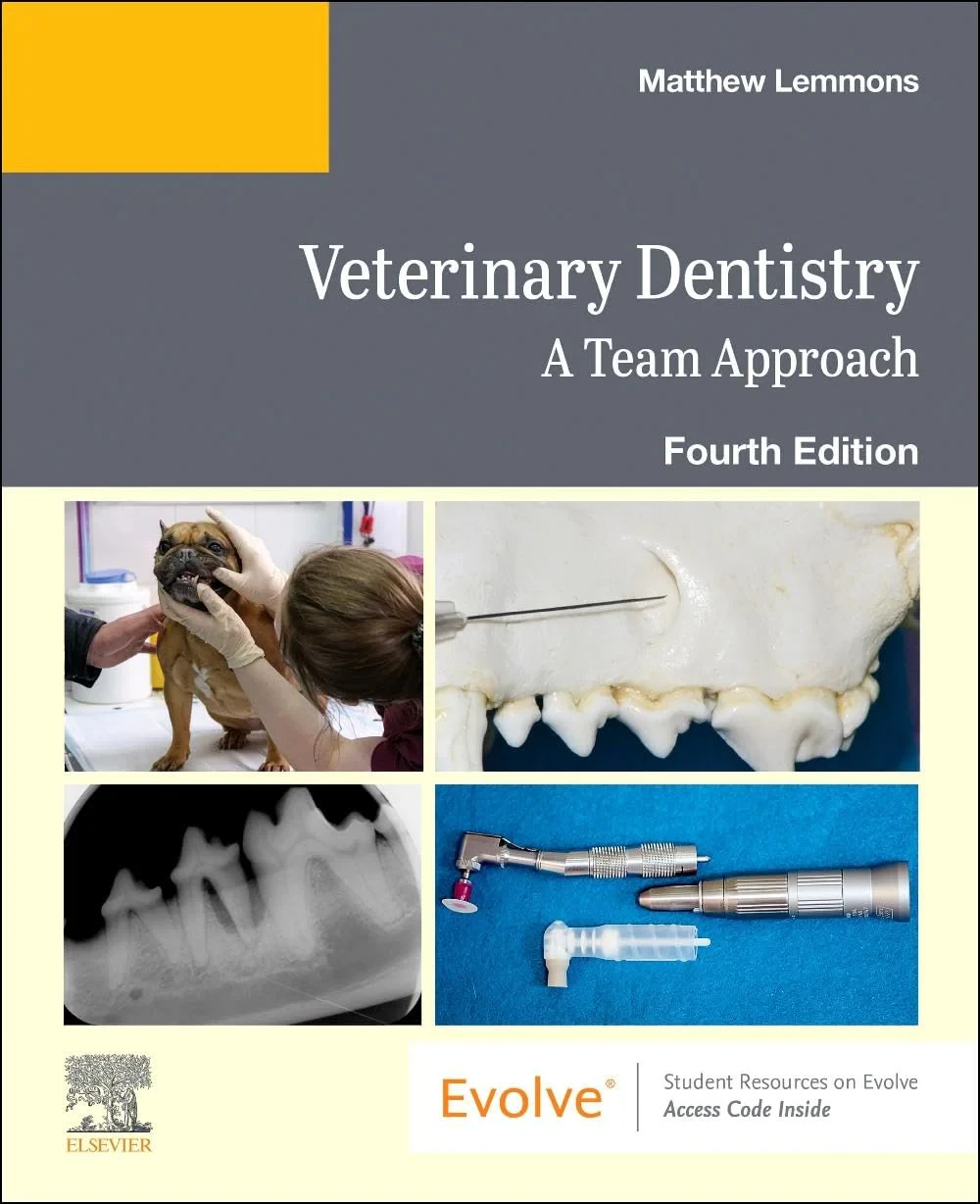 Coperta cărții "Veterinary Dentistry: A Team Approach" de Elsevier