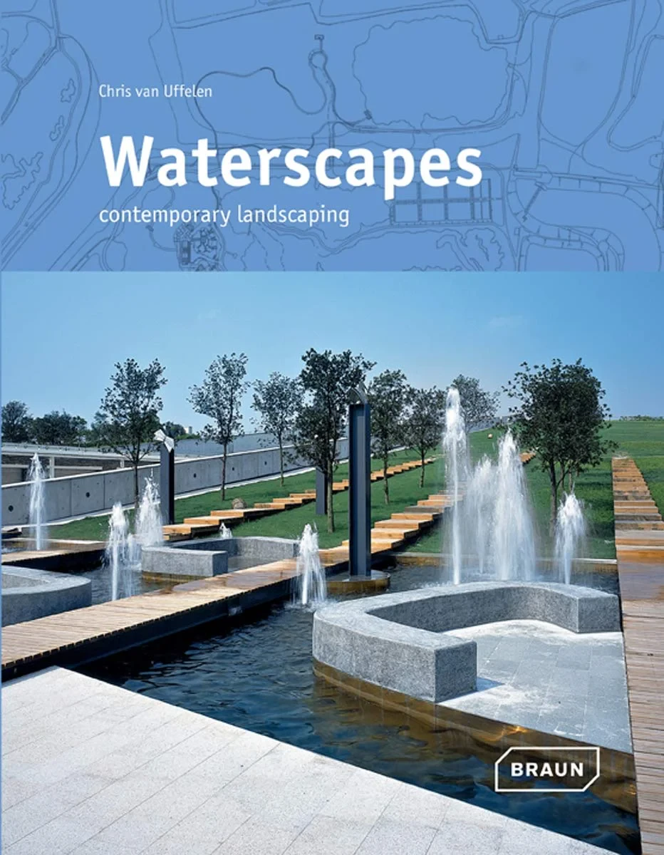 Coperta cărții "Waterscapes" de Chris van Uffelen