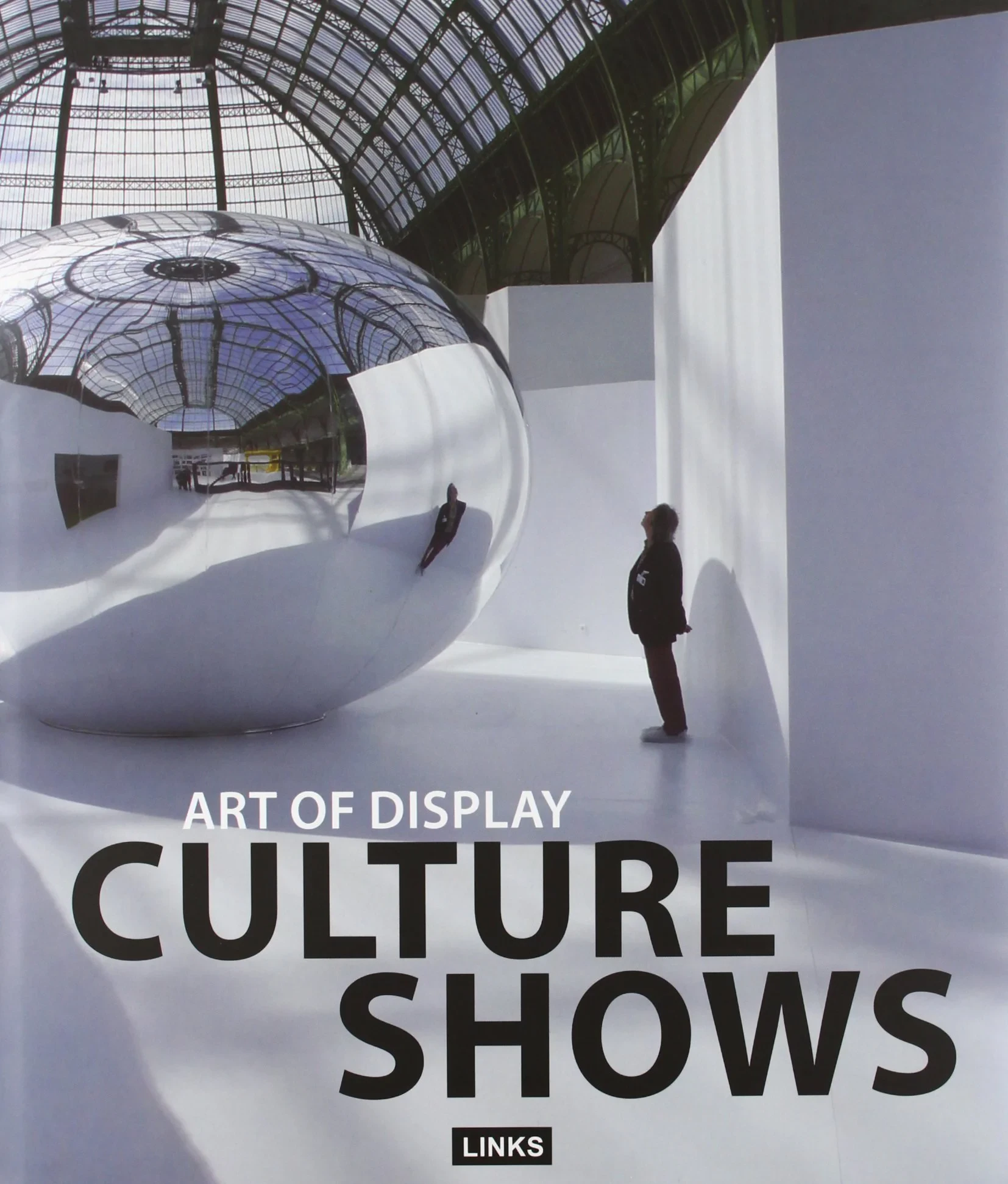 Coperta cărții "Art of Displays" de Carlos Broto