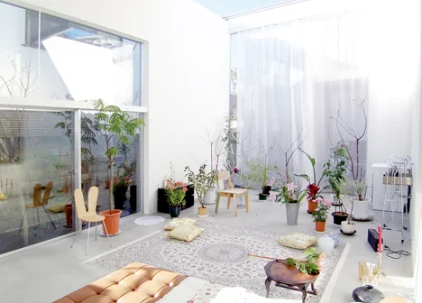 Coperta cărții "Sanaa Houses" de Kazuyo Sejima